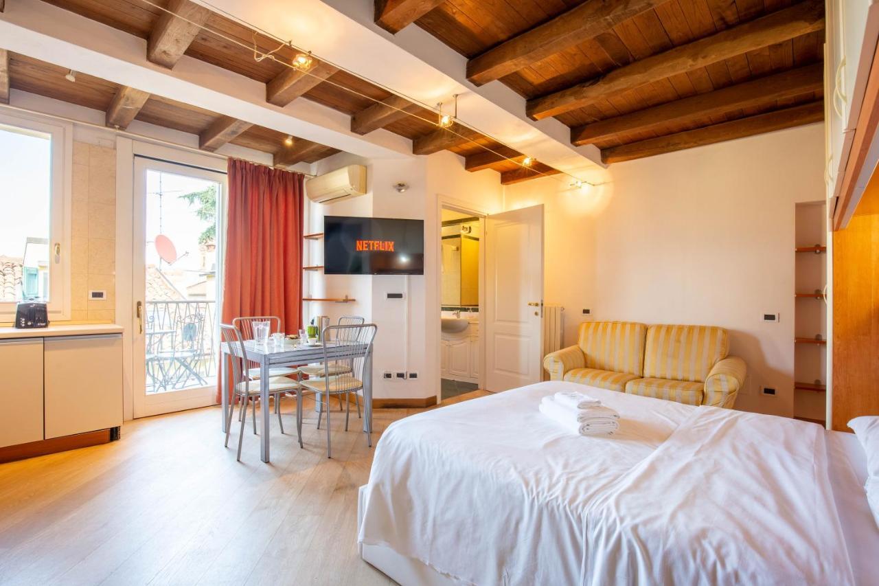 Santo Stefano Apartments - Bolognarooms Экстерьер фото