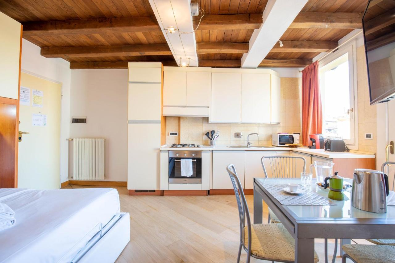 Santo Stefano Apartments - Bolognarooms Экстерьер фото